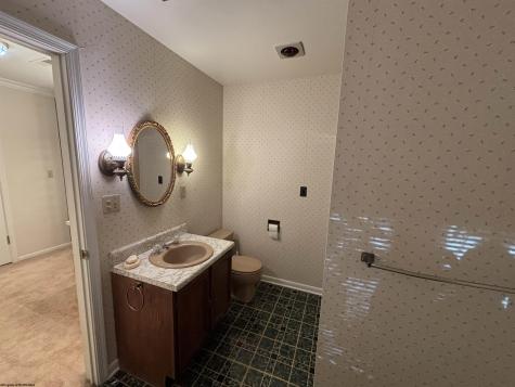121 Stoneybrook Road Clarksburg WV 26301-5658
