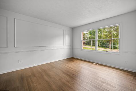 33 Elephant Walk Fairmont WV 26554