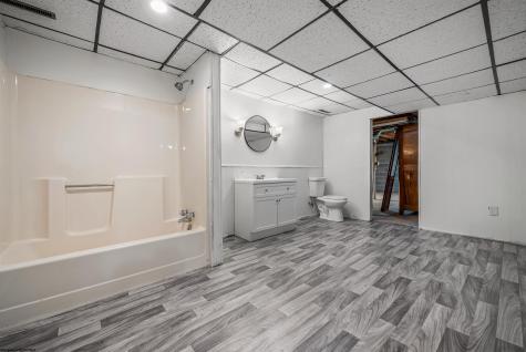 33 Elephant Walk Fairmont WV 26554