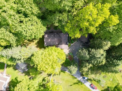302 Pineview Drive Clarksburg WV 26301
