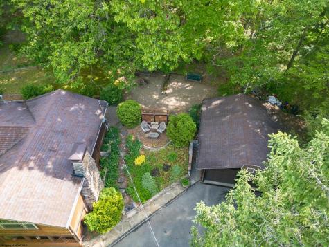 302 Pineview Drive Clarksburg WV 26301