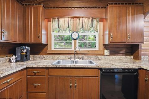 302 Pineview Drive Clarksburg WV 26301