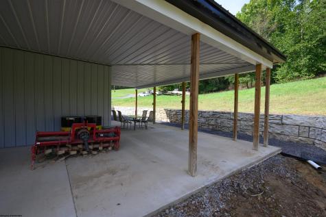 2762 Upper Pleasant Creek Road Philippi WV 26416