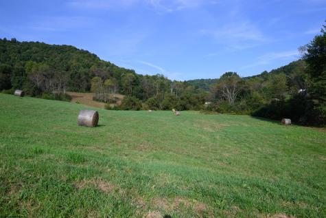 2762 Upper Pleasant Creek Road Philippi WV 26416