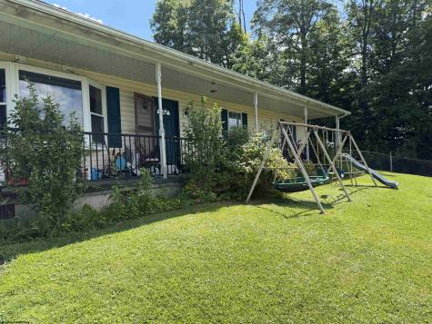 72 Hillcrest Place Belington WV 26250