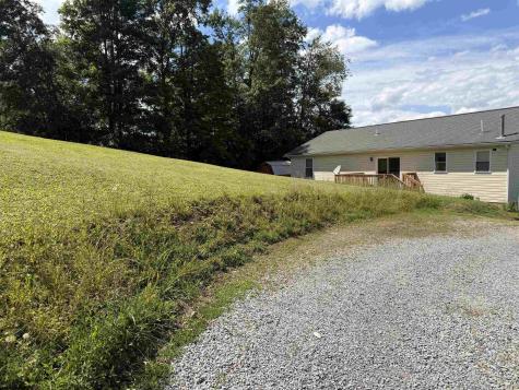 72 Hillcrest Place Belington WV 26250