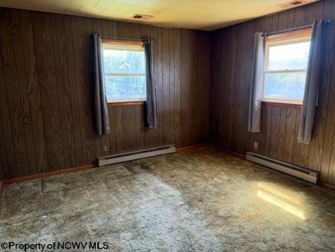 88 Curtis Lane Belington WV 26250