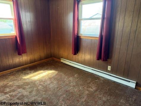 88 Curtis Lane Belington WV 26250