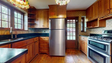 8 Sunset Drive Fairmont WV 26554