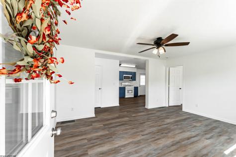 5010 Riverwood Circle Fairmont WV 26554