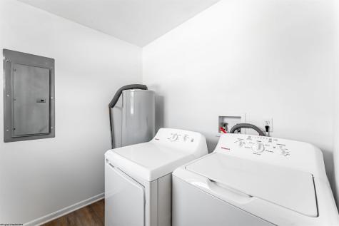 5010 Riverwood Circle Fairmont WV 26554