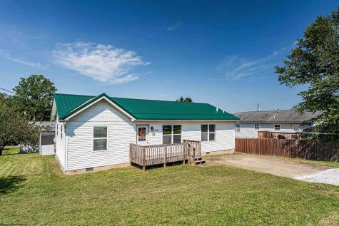 5010 Riverwood Circle Fairmont WV 26554