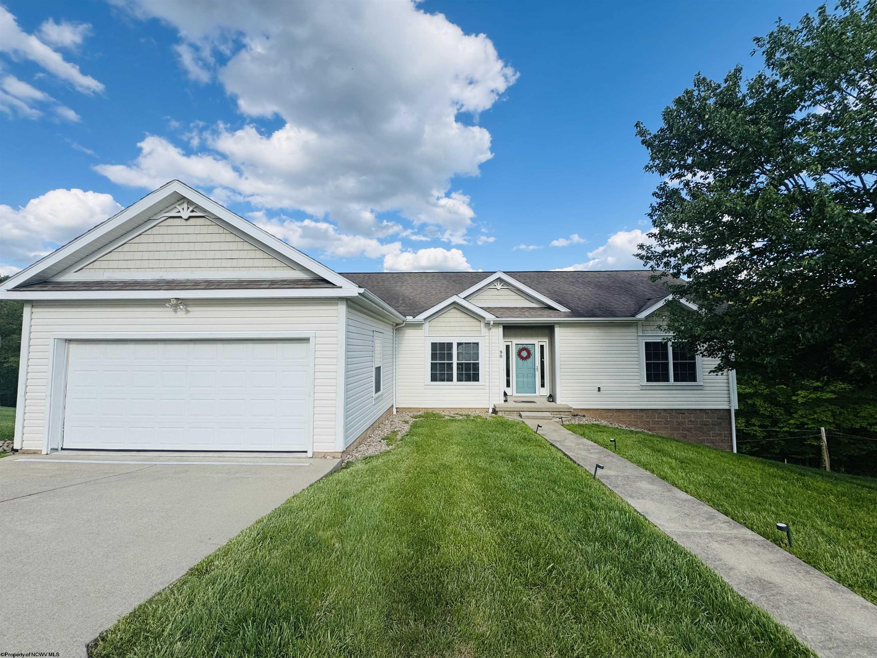 90 Silver Maple Court Fairmont WV 26554