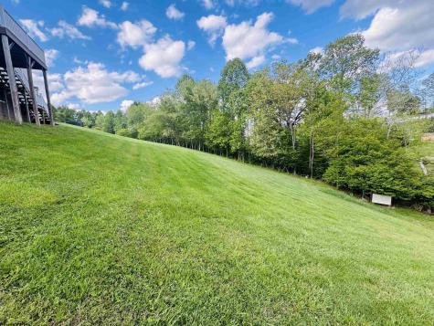 90 Silver Maple Court Fairmont WV 26554