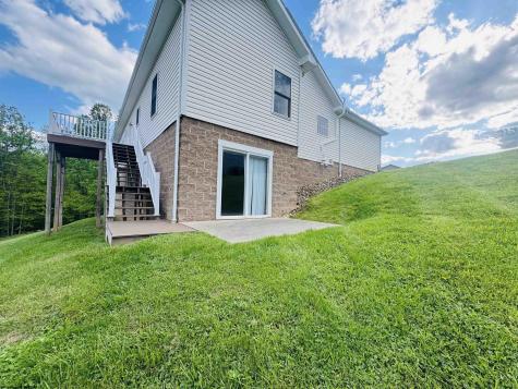 90 Silver Maple Court Fairmont WV 26554