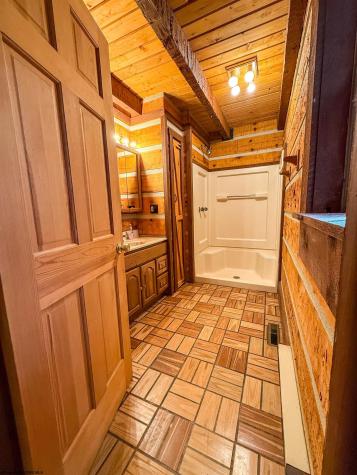 6867 Seneca Trail Parsons WV 26287-0000