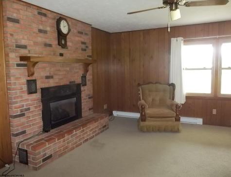 101 Homewood Drive Elkins WV 26241