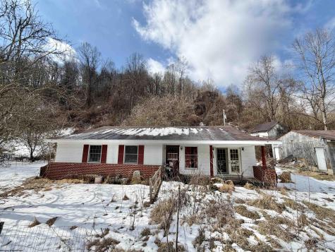 3938 Saint Clara Road Alum Bridge WV 26321