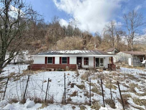3938 Saint Clara Road Alum Bridge WV 26321