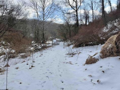 3938 Saint Clara Road Alum Bridge WV 26321