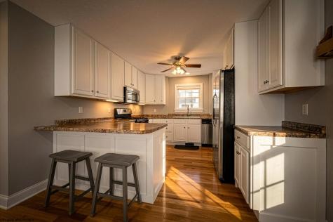204 Maren Lane Morgantown WV 26508
