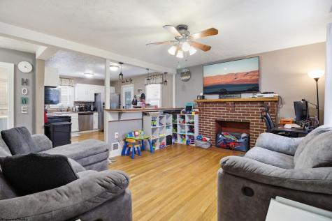 164 Seneca Drive Clarksburg WV 26301