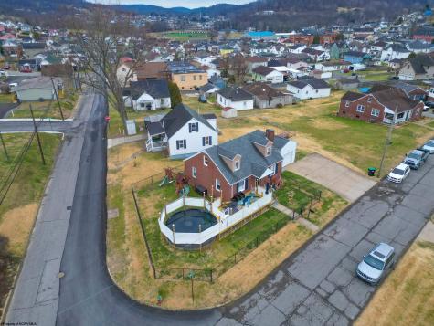 164 Seneca Drive Clarksburg WV 26301