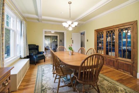 5 Woodside Drive Fairmont WV 26554