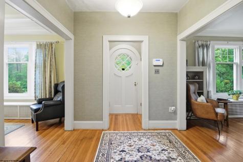 5 Woodside Drive Fairmont WV 26554