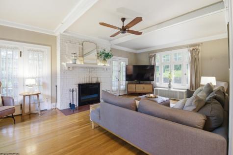 5 Woodside Drive Fairmont WV 26554