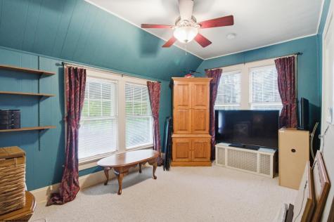 5 Woodside Drive Fairmont WV 26554