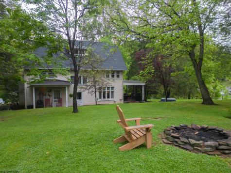5 Woodside Drive Fairmont WV 26554