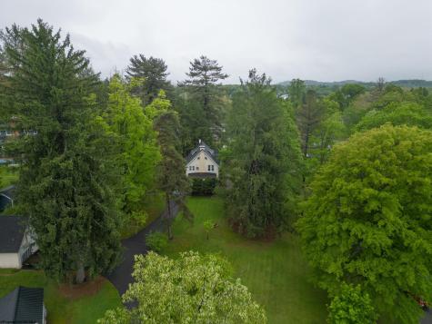 5 Woodside Drive Fairmont WV 26554