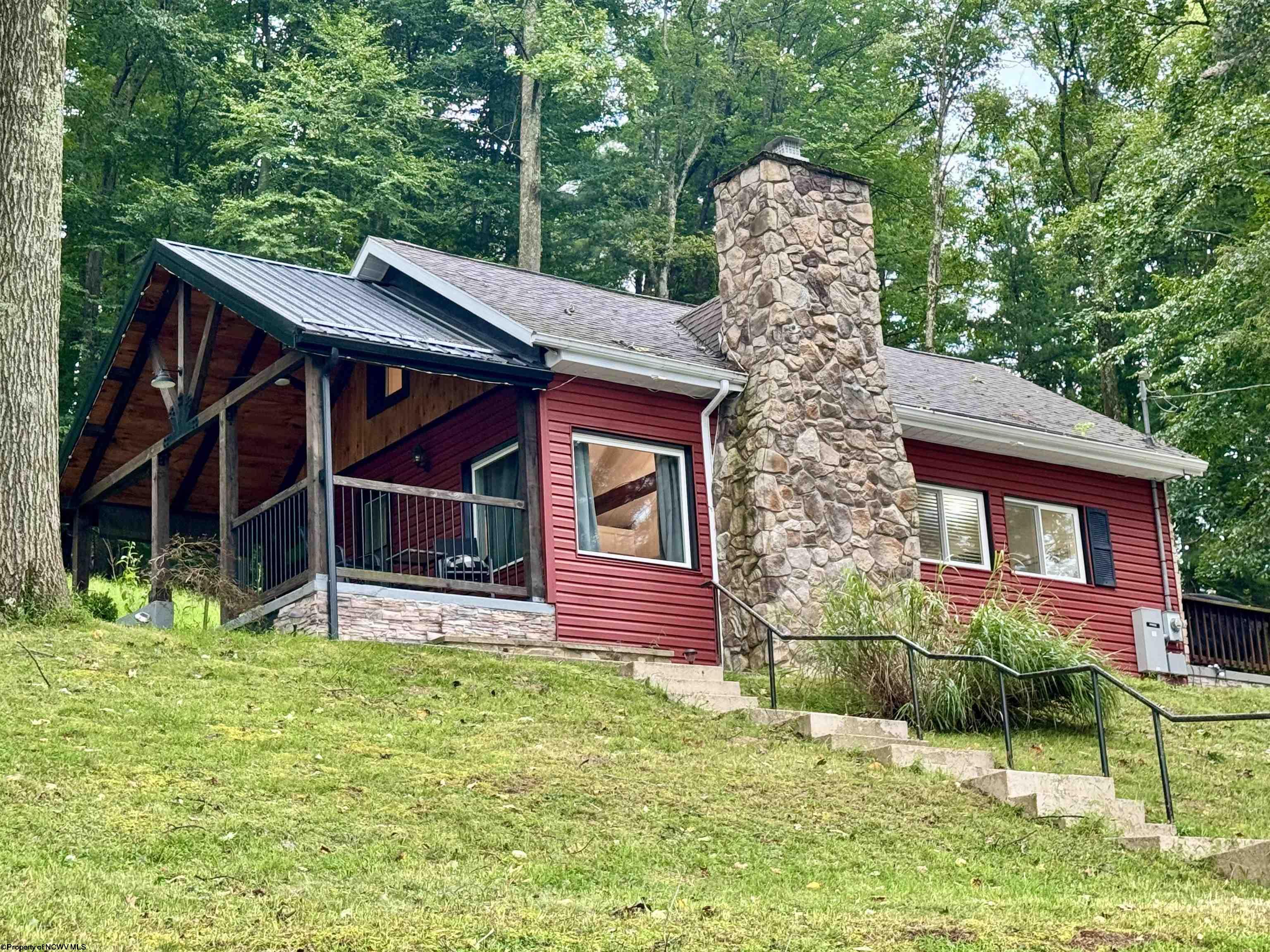 627 Valley Falls Road Fairmont WV 26554