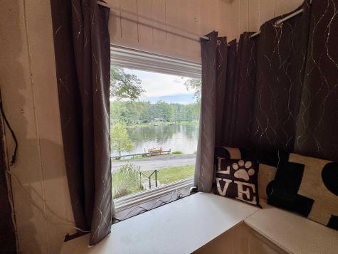 627 Valley Falls Road Fairmont WV 26554