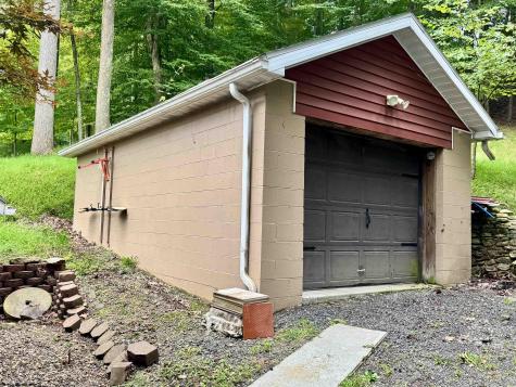 627 Valley Falls Road Fairmont WV 26554