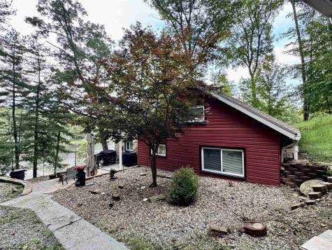 627 Valley Falls Road Fairmont WV 26554