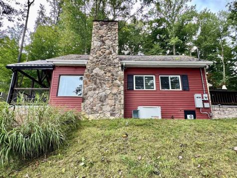 627 Valley Falls Road Fairmont WV 26554