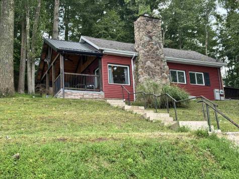 627 Valley Falls Road Fairmont WV 26554