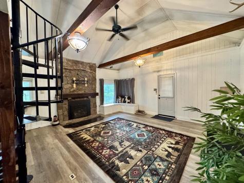 627 Valley Falls Road Fairmont WV 26554