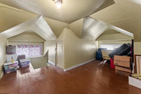 264 Waitman Street Morgantown WV 26501