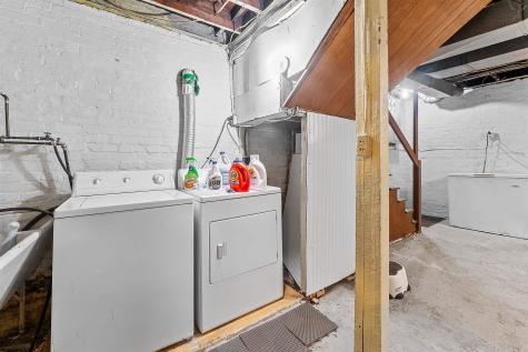 264 Waitman Street Morgantown WV 26501