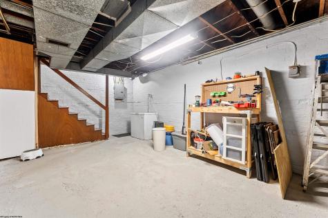 264 Waitman Street Morgantown WV 26501