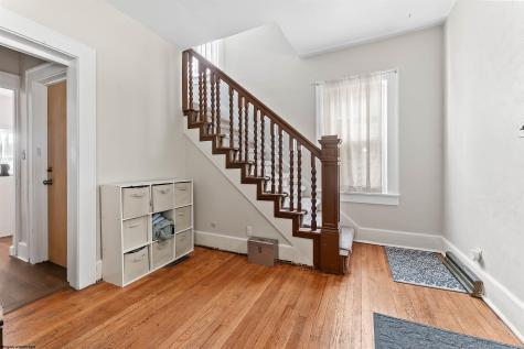 264 Waitman Street Morgantown WV 26501