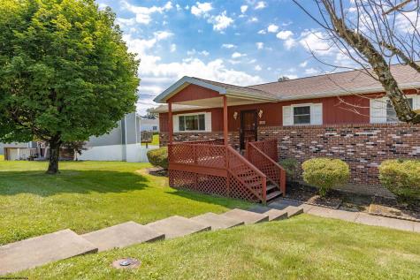 202 Braddock Street Fairmont WV 26554