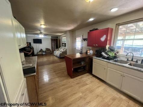 167 Penny Lane Salem WV 26426