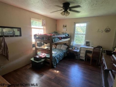 167 Penny Lane Salem WV 26426