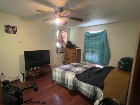 167 Penny Lane Salem WV 26426