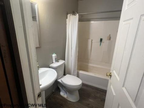167 Penny Lane Salem WV 26426
