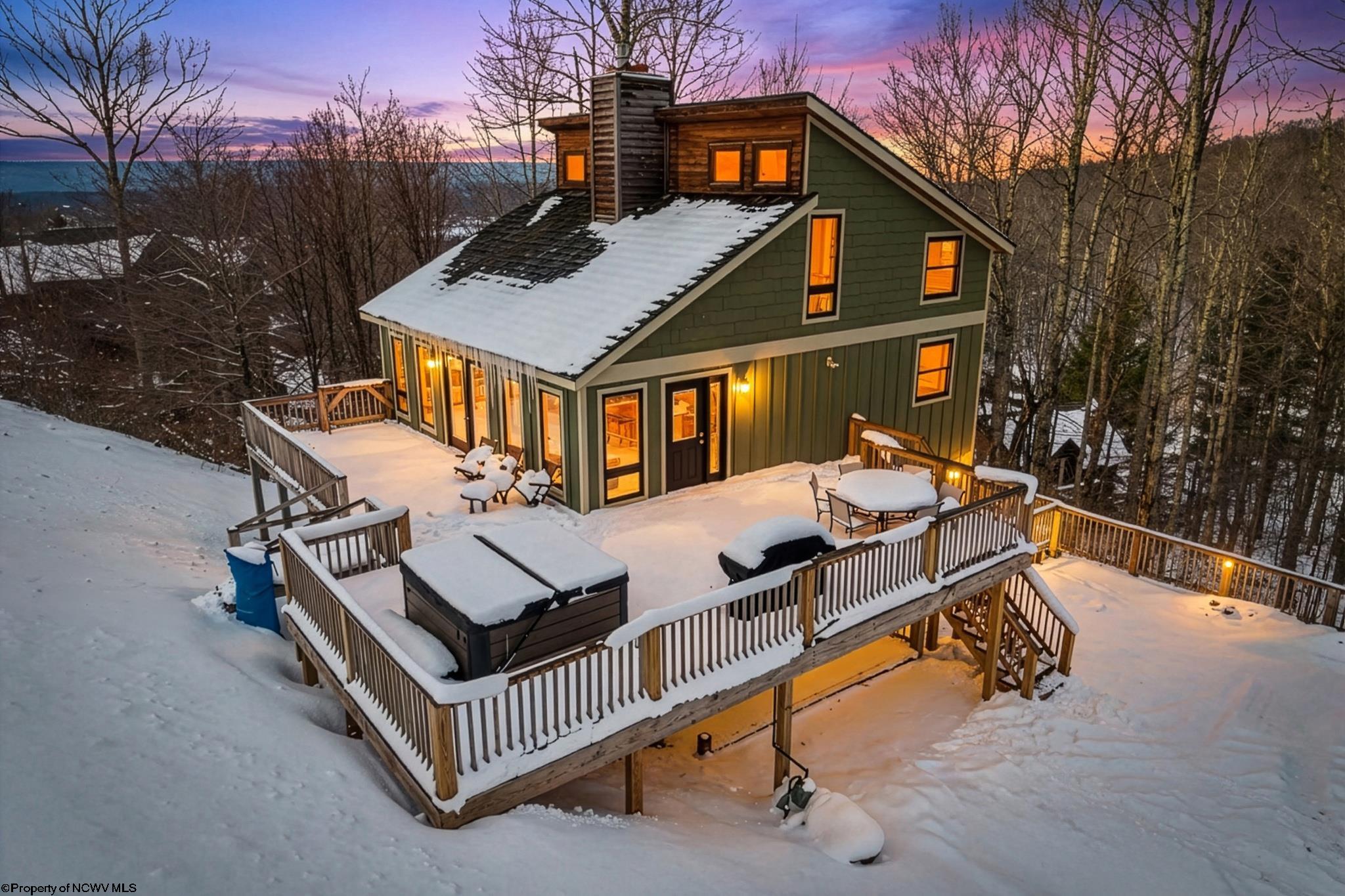 53 Ski In Court Davis WV 26260